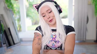 Naughty gamer cookie Alice sucks a dick with the addition of moans in the long run b for a long time riding